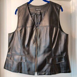 Counterparts black faux leather vest - Size 16